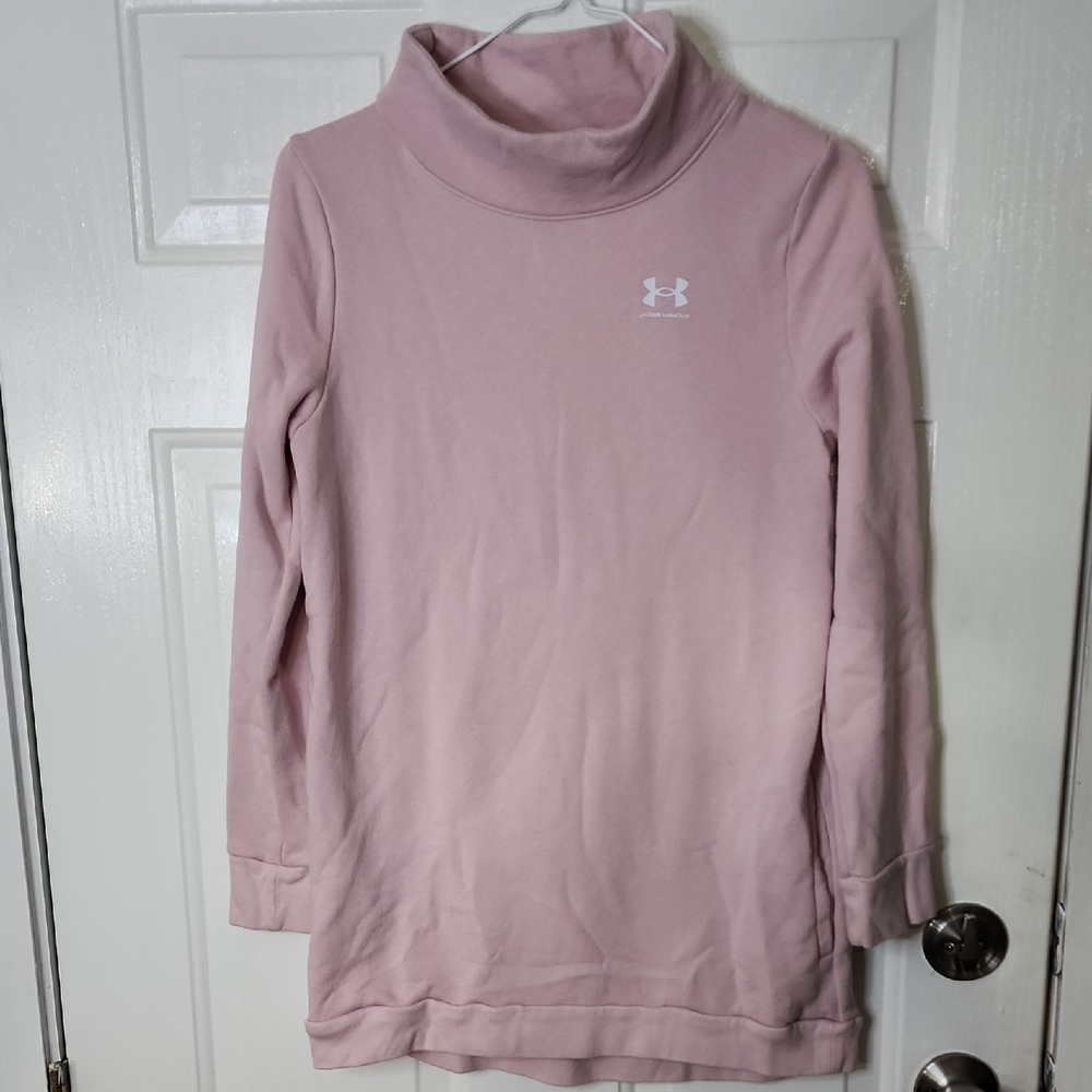 Under Armour Light Pink Turtleneck Top - Picture 1 of 8